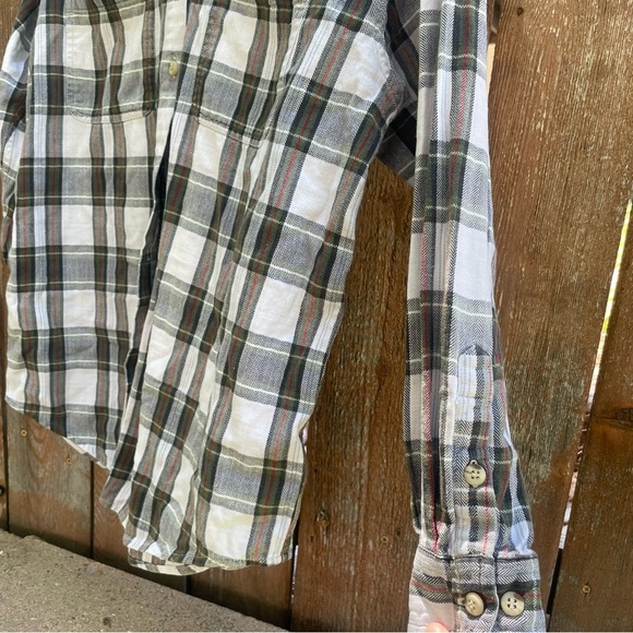 KRAZY KAT Women’s Gray Red Plaid Button Down Shirt 100% Cotton Size Medium - Picture 5 of 8